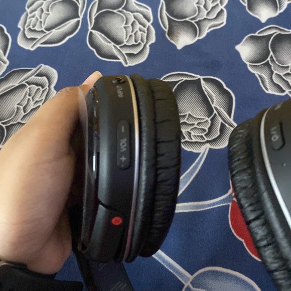 Sony wireless head phone - Picture 5 of 16
